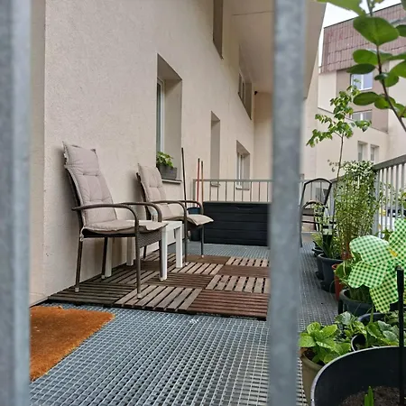 Apartamento S Terasou Rezidence 300 *